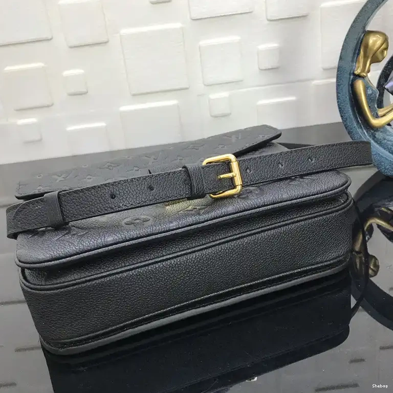 LV 2205HT0019 Bag 0630